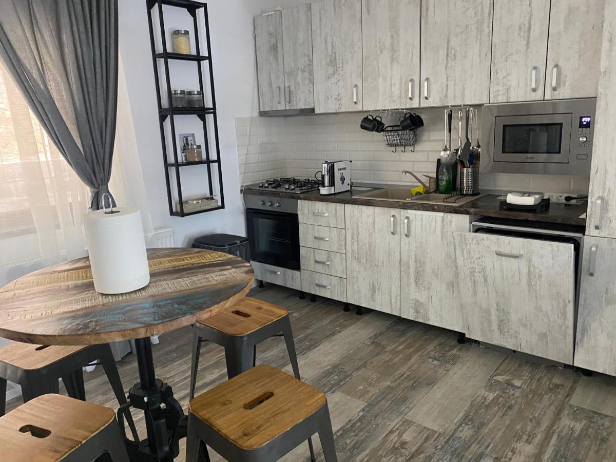Casa Skadi, Zamora,Buşteni Extérieur photo